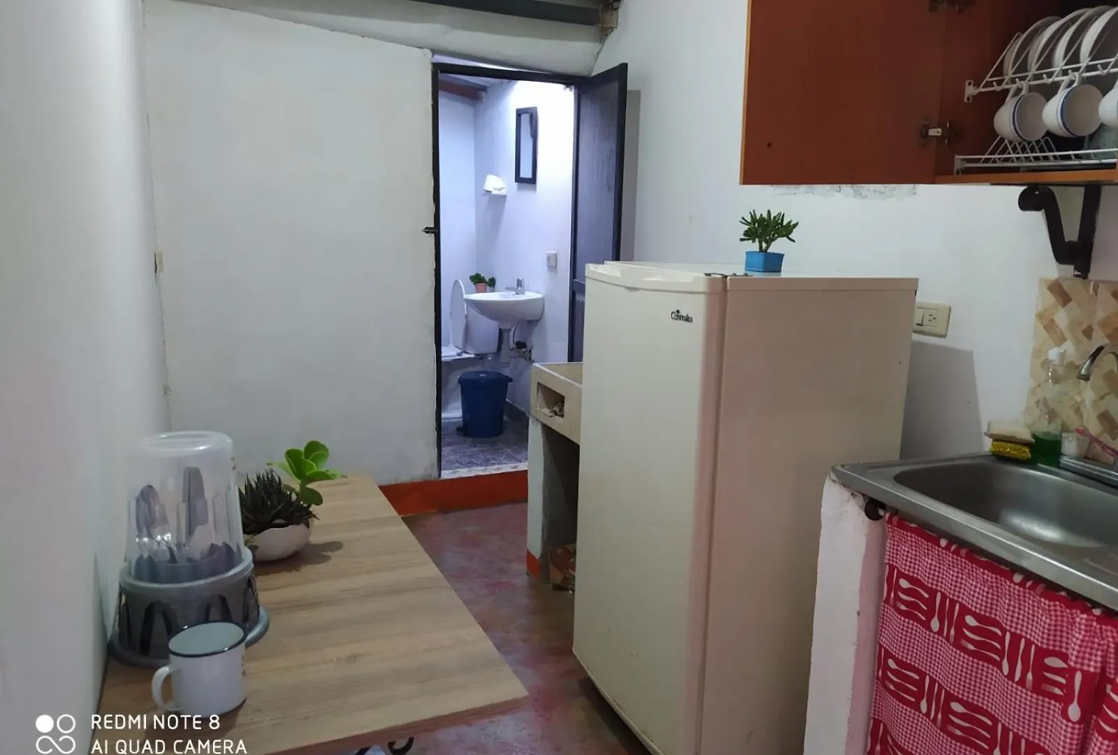 דירה מדיין Pequena Casa En Finca Cafetera קולומביה